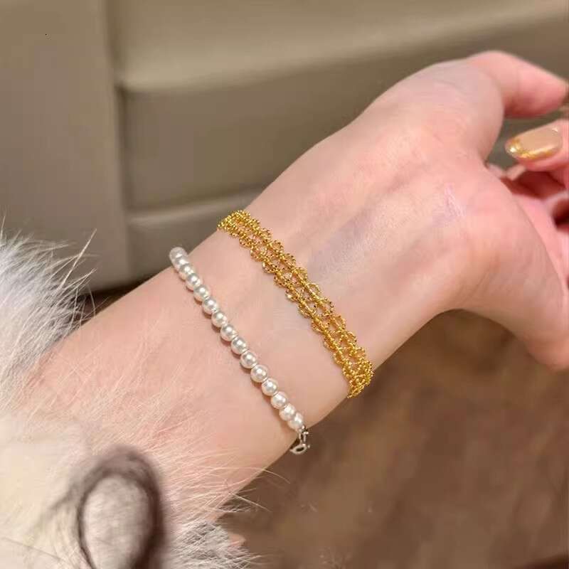 for Women Jewelry Design Hollow Bracelet Designer Watch Strap Simple Lace Fashion Light Elegant