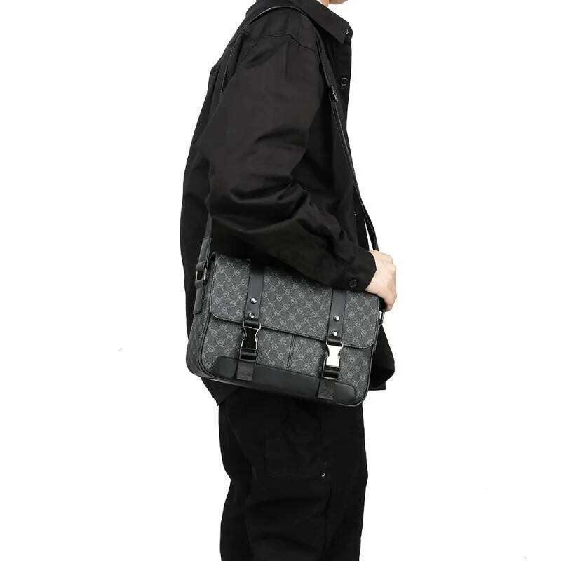 Designer Luxury Fashion Hasp Plaid Print Men S Crossbody Large Capacity Shoulder Messenger Bag For Satchels