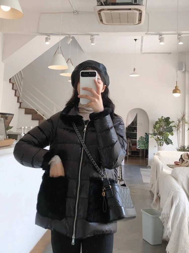 Winter Down Jacket Rabbit Fur Short Puffer Coat Female Stand Collar Pocket Lightweight 90% White Duck Downs Coats 250811