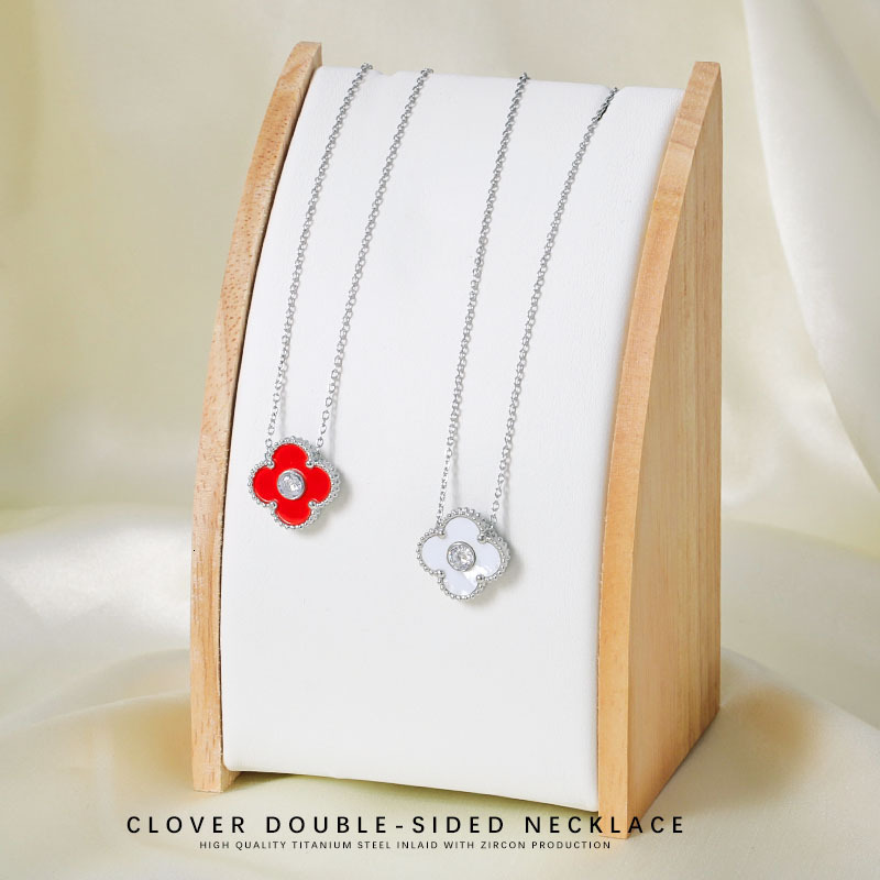 Minimalist Four-Leaf Clover Necklace for Women, Two-Way Wear, Non-Fading, High Version V Gold Craftsmanship, 50cm, High-End Feel Jewelry for Women