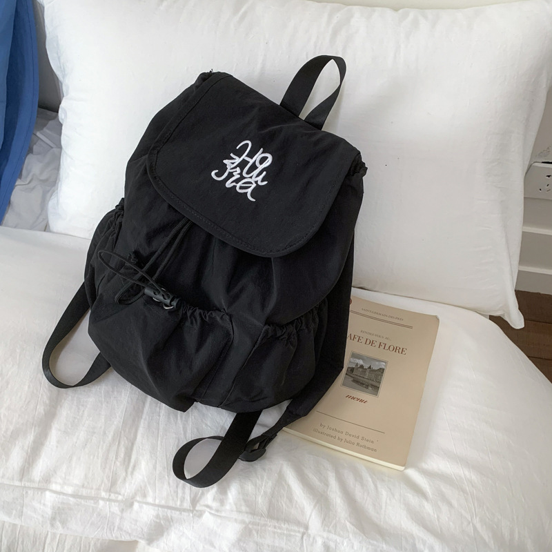 Autumn New Neutral Style Backpack Casual Women's Backpack Travel Small Backpack Sports Drawstring Bag Autumn New Designer Bag