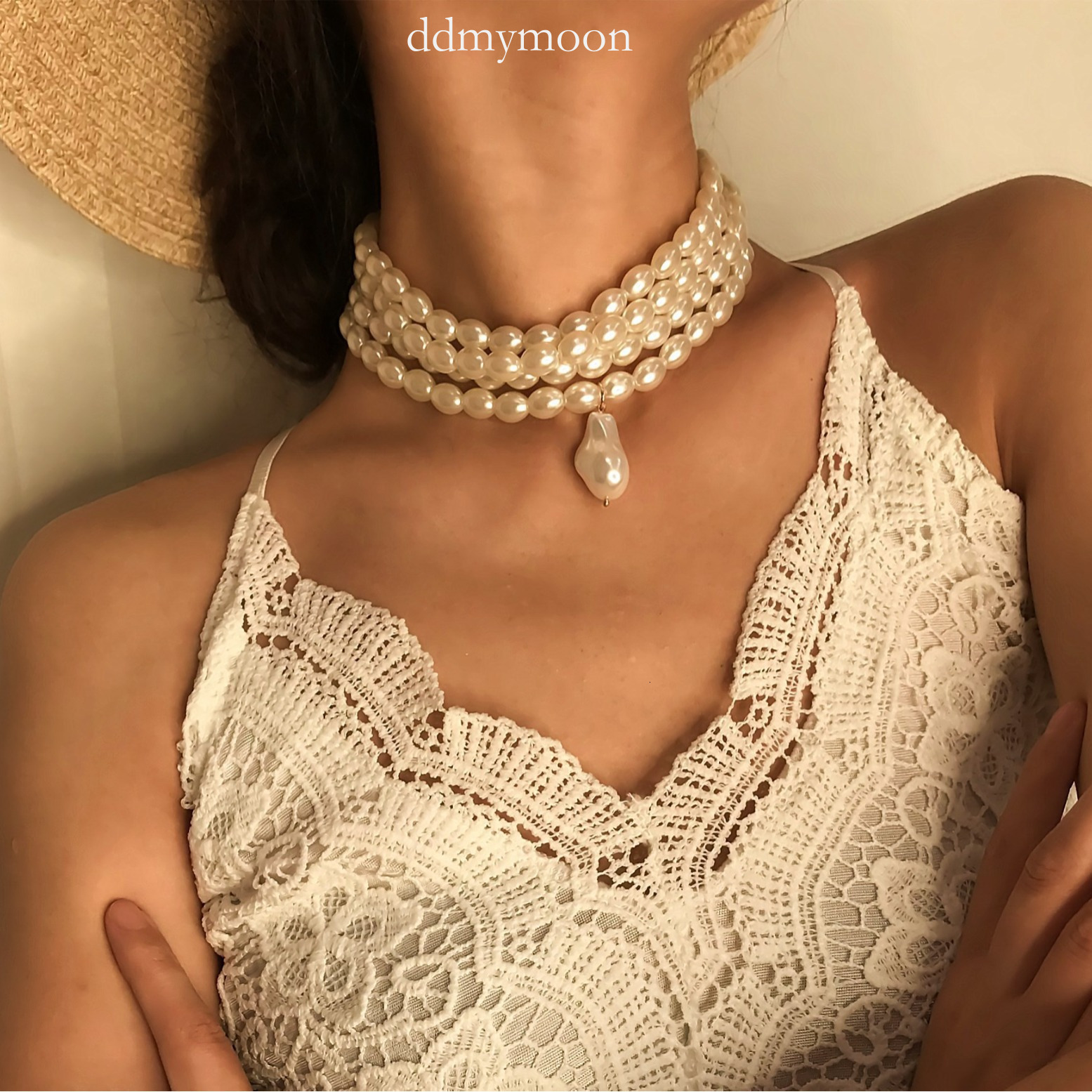 Ethnic Style Personality Mixed Handmade Necklace Multi-layer Irregular Pearl Rice Bead Collarbone Choker ddmymoon