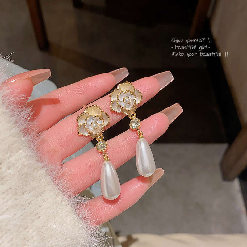 S Sier Needle Long Tassel Pearl Earrings for Women, Light Niche High-end Camellia Stud Earrings, Internet Celebrity Ear Accessories