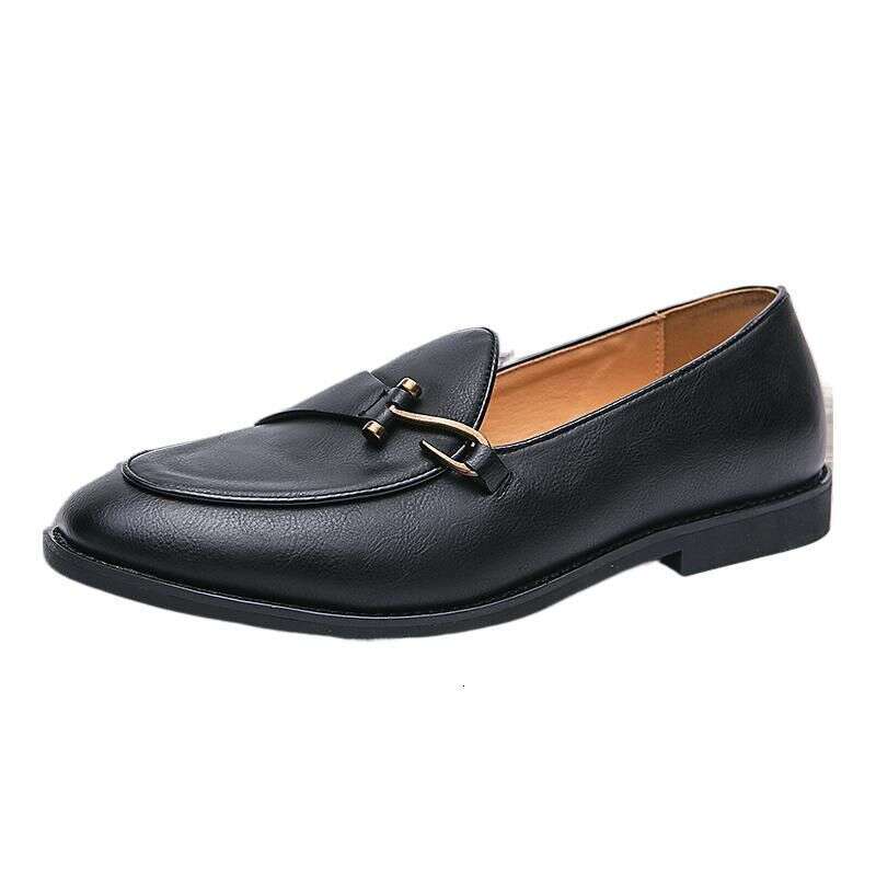 Men's In Plus Size, New Casual Leather Shoes, Fashionable Foot Covers, Loafers, Korean Version, Pointed Hairstyle,