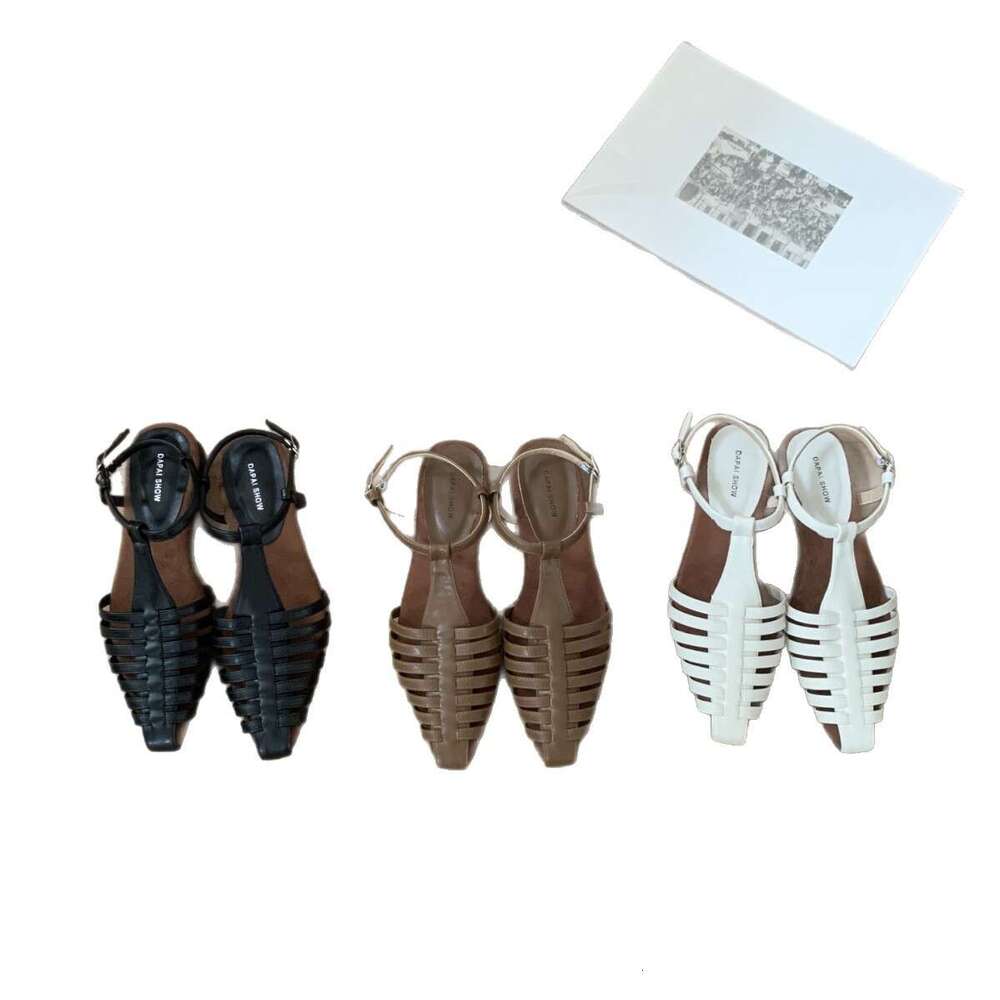 Niche Woven Hollow Toe Pig Cage Sandals Tote for Women Summer Dress Flat Beach Roman Shoes