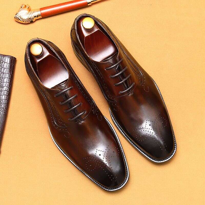 Pointed leather hand polished men's business formal pointed carved Brock Oxford shoes