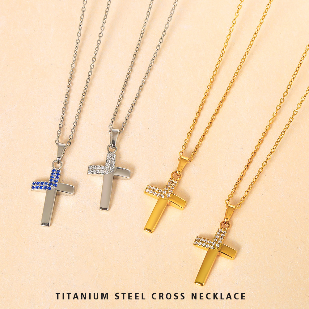 Cross Zircon Necklace Accessories for Women, Non-Fading, Simple and High-End, Niche Light Collarbone Chain Jewelry for Women