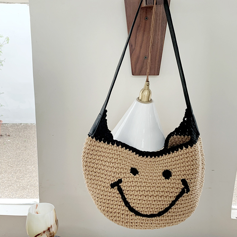2025 Autumn New Women's Shoulder Bag New Large Capacity Hand Woven Bag Smiling Face Shoulder Bag Autumn New Designer Bag, Handbag