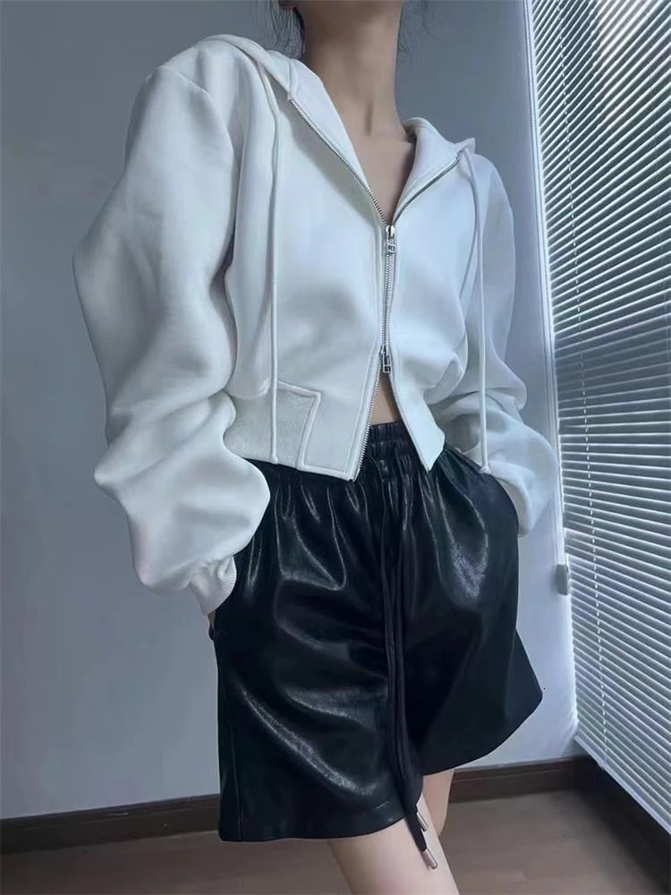 Casual Short Hooded Sweatshirt Women Zip Up Hoodies Mujer Solid Harajuku Long Sleeve Slim fit Crop Top Female Jackets Coat 250814