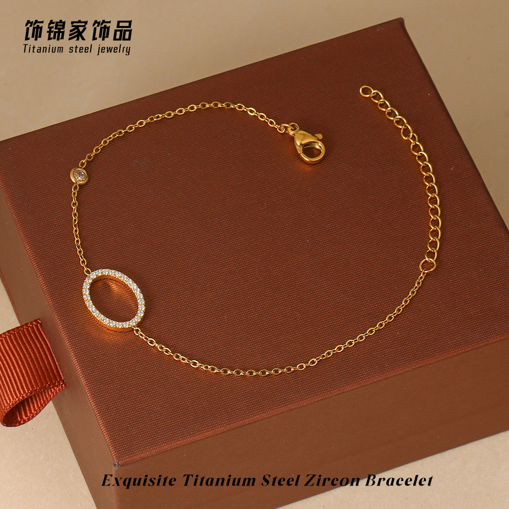 Titanium Steel Four-Leaf Clover Heart Bracelet for Women, Non-Fading Sier, High-Quality, Bathable, Light , Niche Zircon Jewelry Jewelry for Women