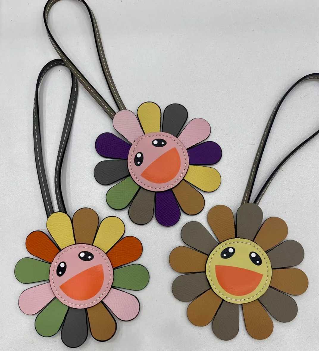 Top Genuine Leather Sun wer Bag Charm Hanging Decoration Ornament for Handbag Backpack Purse Keychain Y250815