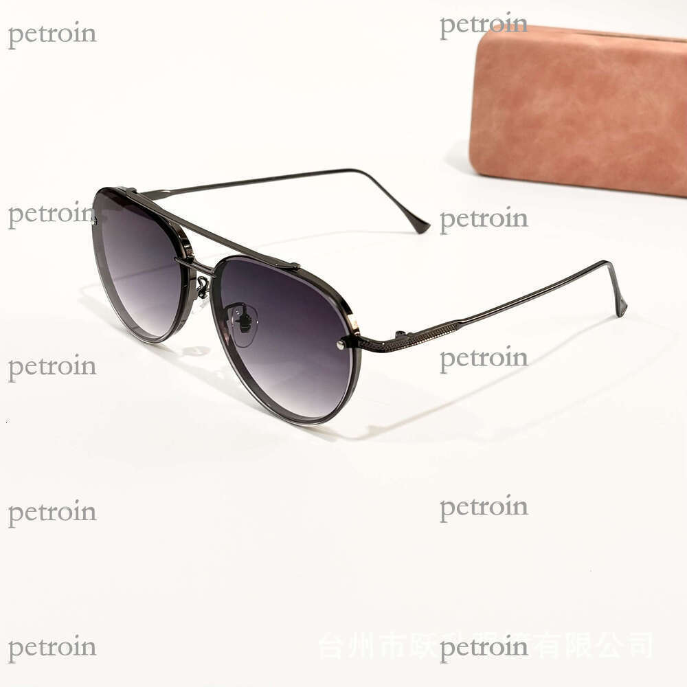 2025 New Fashion Double Bridge Metal Hot-Selling Gradient Sunglasses Outdoor Unisex Glasses