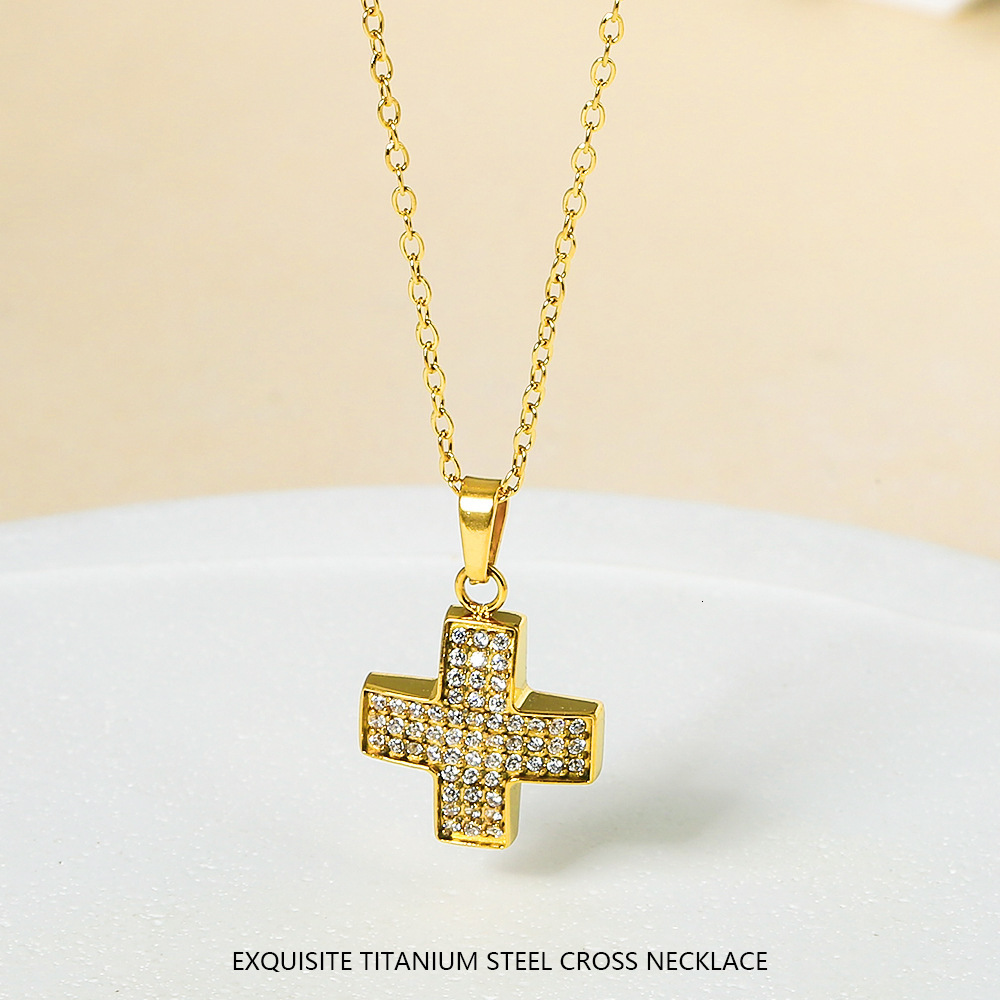 Dongguan Titanium Steel Non-Fading Crow Heart Cross Zircon Necklace for Women, Light Niche Simple High-End Accessories Jewelry for Women