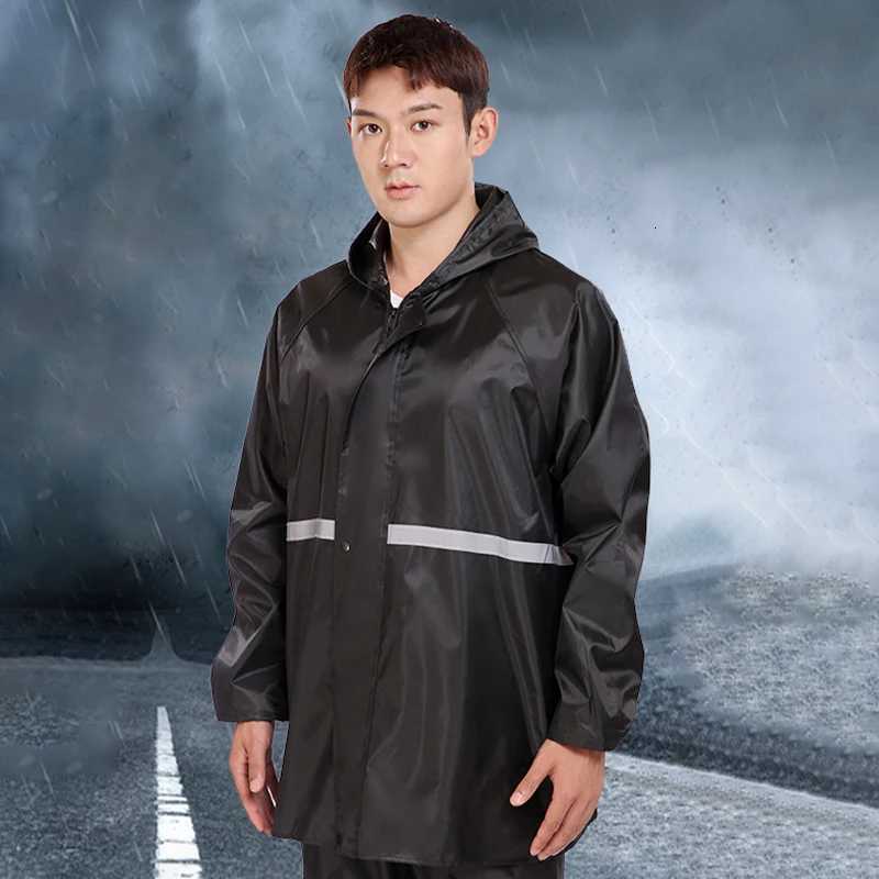 1Pcs Hooded Coat Pant Rain Suit For Women Men Outdoor Waterproof Rain Gear With Reflective Strip Motocycle Riding Raincoat Y250814