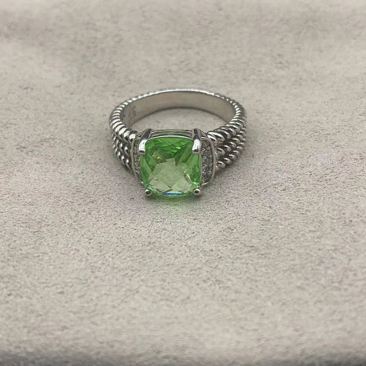 2025 Christmas New DY Jewelry Retro Ring Couple Trend Fashion Simple Spiral Design Colored Crystal Ring