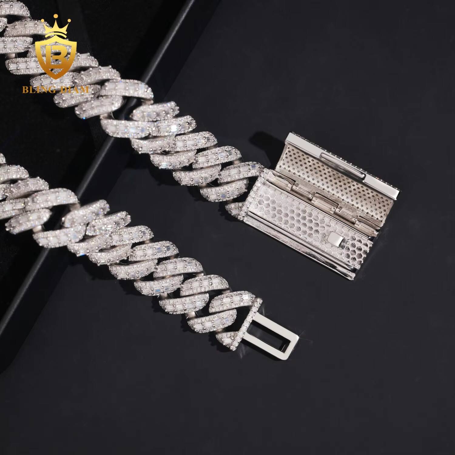 Trendy Wholesale 18MM VVS Diamond Baguette Cut Cuban Chain Necklace for a Unique and Elegant Look