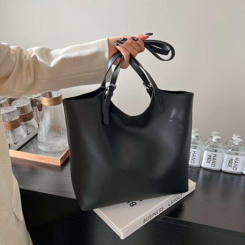 OLOEY 2025 New College Class Commuting Multifunctional Shoulder Women's Bag