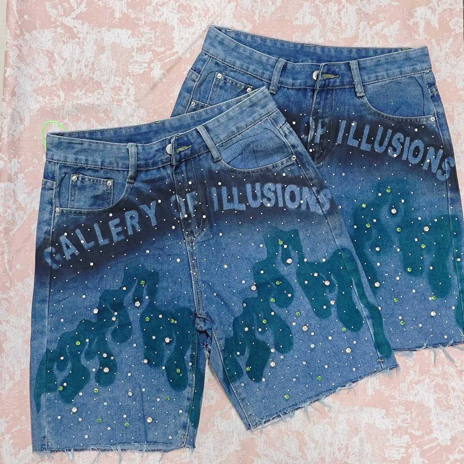 Y2K Rhinestone Gradient Flame Color Art Letters Jeans Gothic Strange Street Style Denim Shorts Mens Loose Trendy Summer Pants Y250814