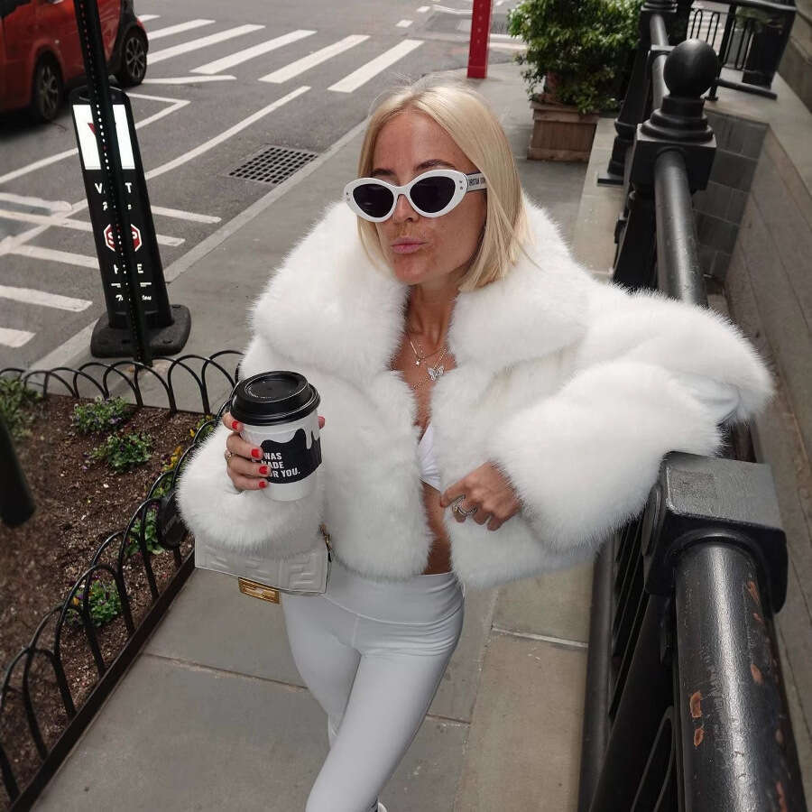 Faux Fur Coats Women Turn Down Collar Full Sleeve Short Coat Thick Warm Y2k Streetwear Elegant Y2k Open Stitch Autumn Winter