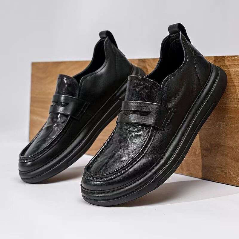 Crooked Shoes For Men, 2025 Autumn New Item, Versatile Business Casual Leather Men's Shoes, Thick Soled Loafers