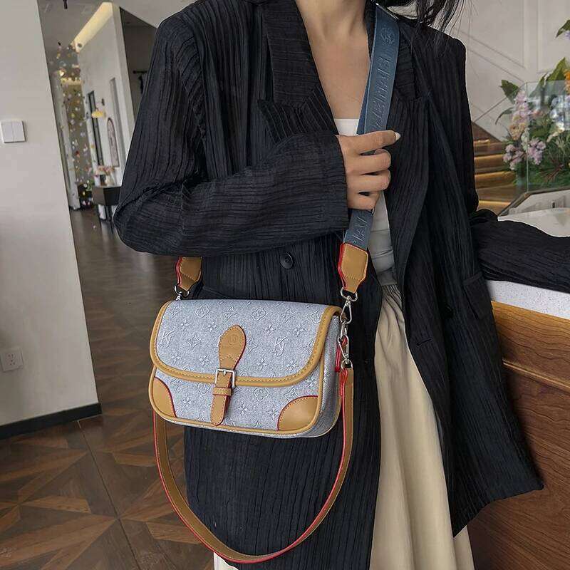 Designer Luxury Designer Luxury Fashionable Crossbody Handbag Unique Letter Trendy Design Paris Leather Women Bag Everyday