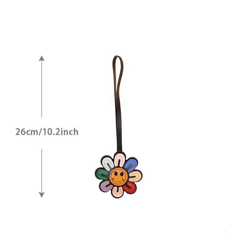 ute trendy fashion smile daisy sunflower bag charm pendant keychain leather keyring handbag backpack charm accessories pendant Y250815