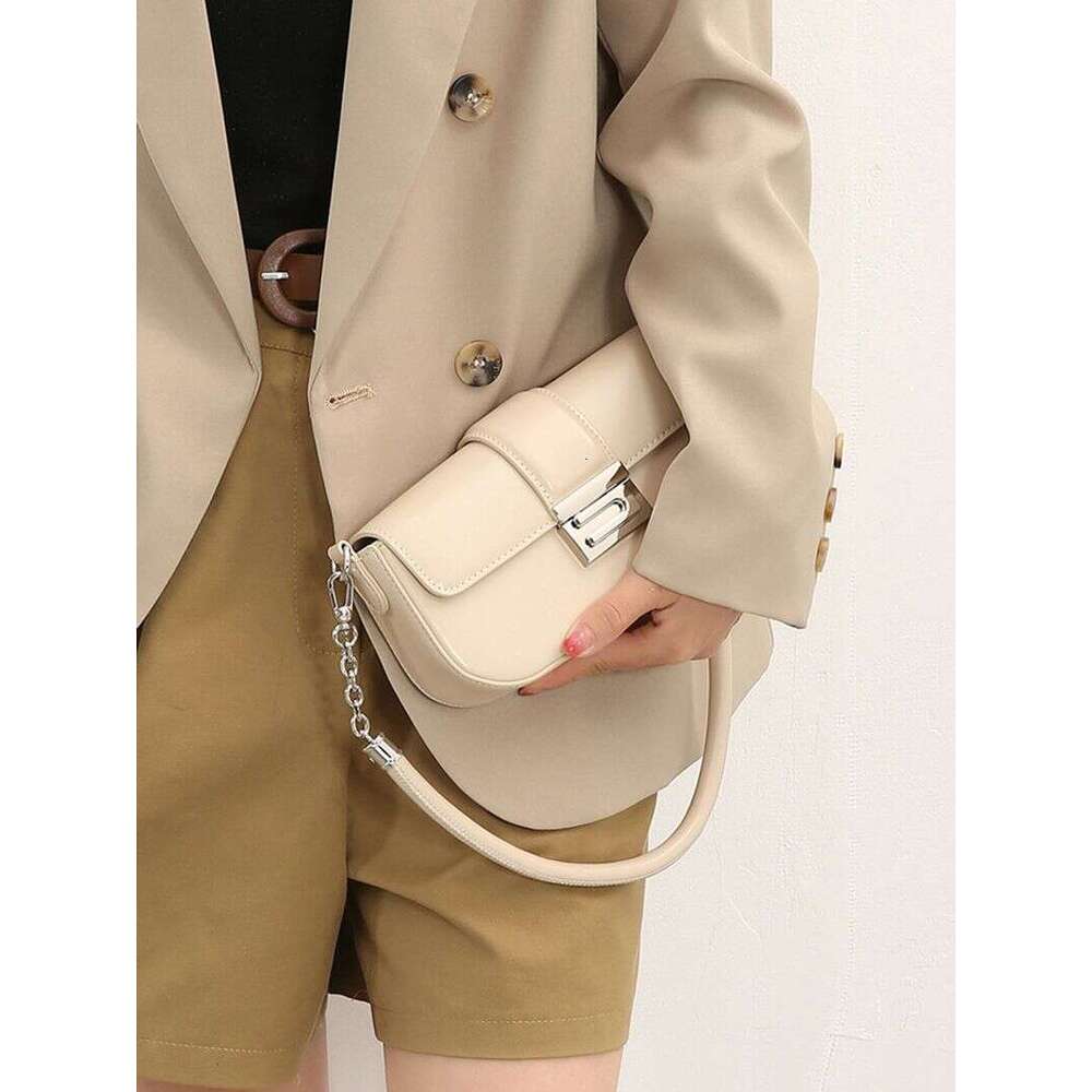 Niche Women's Underarm 2025 Spring And Summer New High-End Light Shoulder Bag Long Stick Chain Multifunctional Crossbody Fashion Hundreds