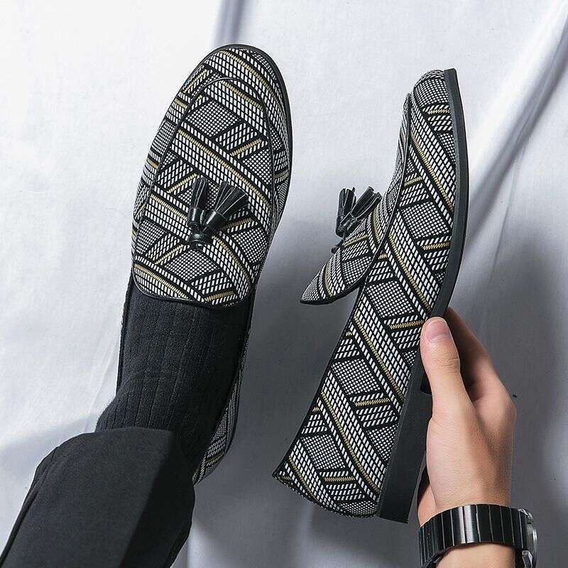 2025 Men's Slip-On Trendy Fashion Shoes Large Size 48 Ethnic Style One-Push Lazy Leather Loafers