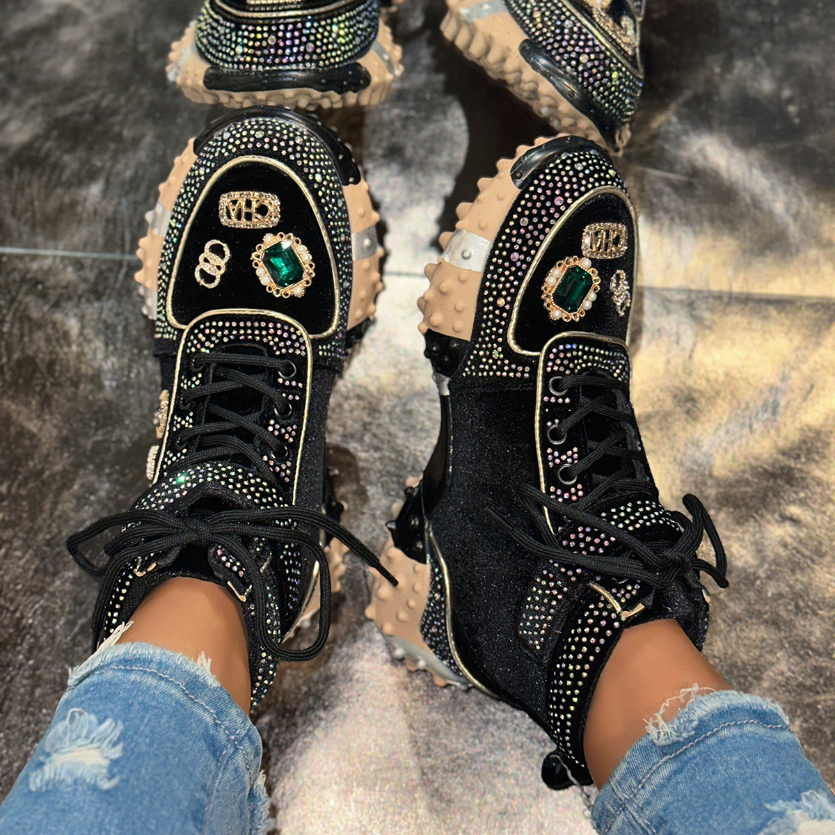 Luxury Women's Shoes Rhinestone Mixed colors Sports Shoes Diamond Breathable Designer Thick Soled Casual Shoes High-quality and Comfortable Outdo