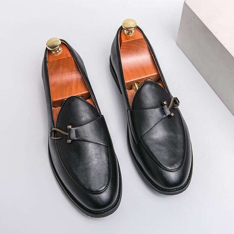 Men's In Plus Size, New Casual Leather Shoes, Fashionable Foot Covers, Loafers, Korean Version, Pointed Hairstyle,