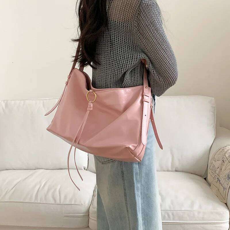 Designer Luxury Models Lazy Wind Shoulder Bag Commuting Senior Sense Of Temperament Women S Retro Large Capacity Crossbody Tote Bags