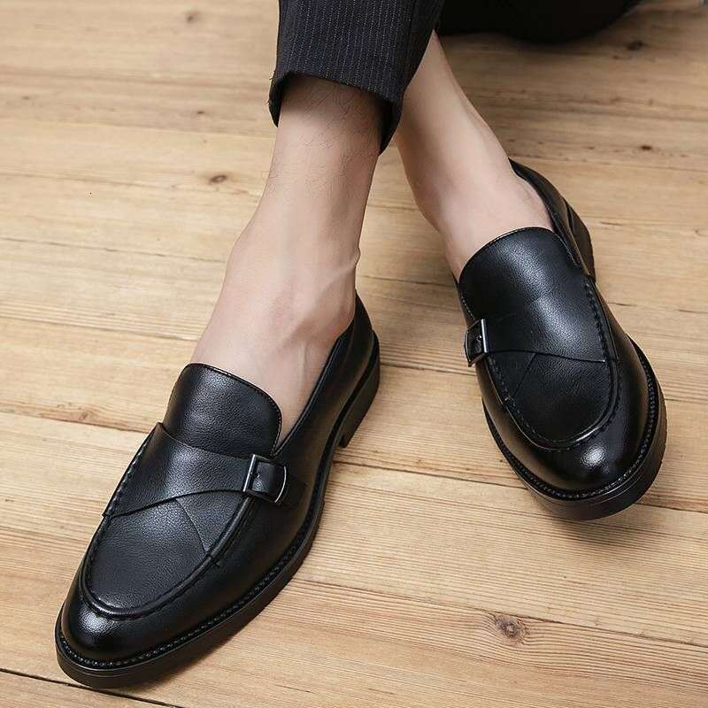 Fashionable Formal Men Lightweight Outdoor Loafers Thick Soled Wear-resistant Leather Shoes Black Sizes38-44