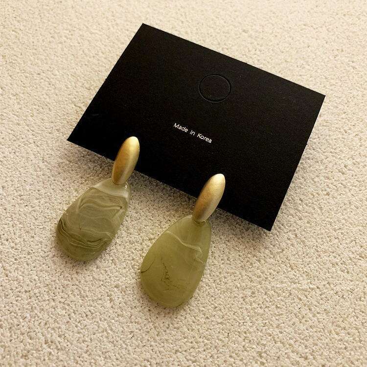 Korean Dongdaemun Design Sense Niche Resin Acrylic Brushed Personality Temperament Minimalist Earrings for Women
