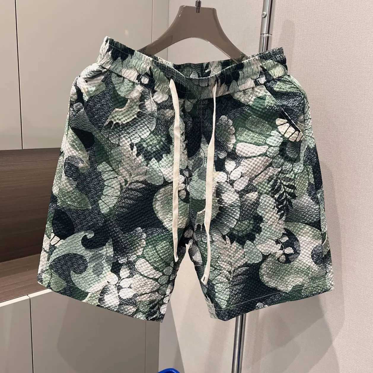 Shorts for Mens Retro Printed Shorts Versatile Casual and Fashionable Shorts Beach Style Five-point Pants Y250814