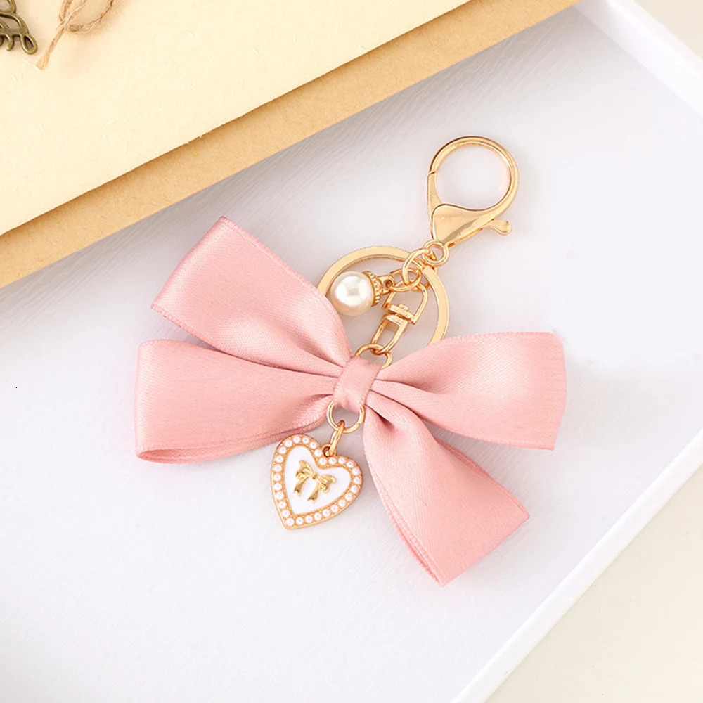 Pearl Keychain Sweet Fashion Ribbon Bowknot Keyring Accessories Metal Buckle Women Bag Charms Gifts Jewelry 250804