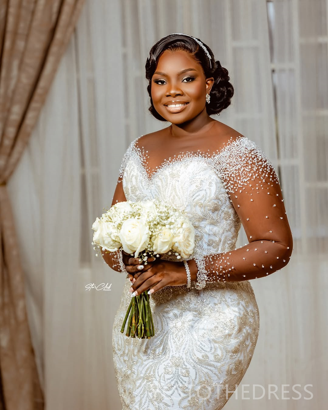 2025 Plus Size African Wedding Dress Bridal Gowns For Bride Sheer Neck Long Sleeves Appliqued Lace Beaded Pearls Illusion Wedding Gowns For Black Wome