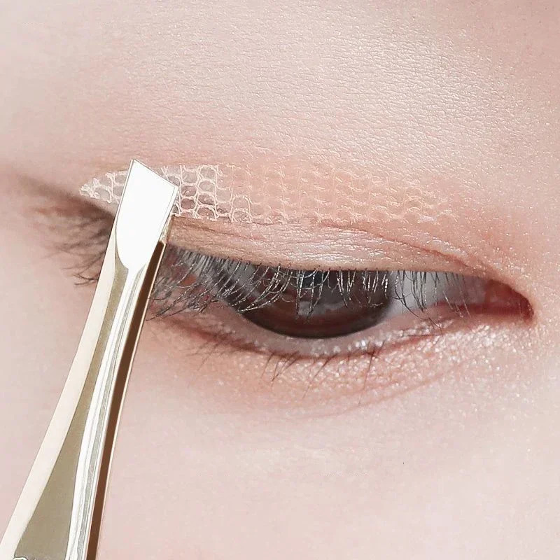 Clear Self-adhesive Double Eyelid Tape with Water Invisible Lace Mesh Eyelid Paste Sticker Olive-shaped Big Eyes Makeup Tool 250811