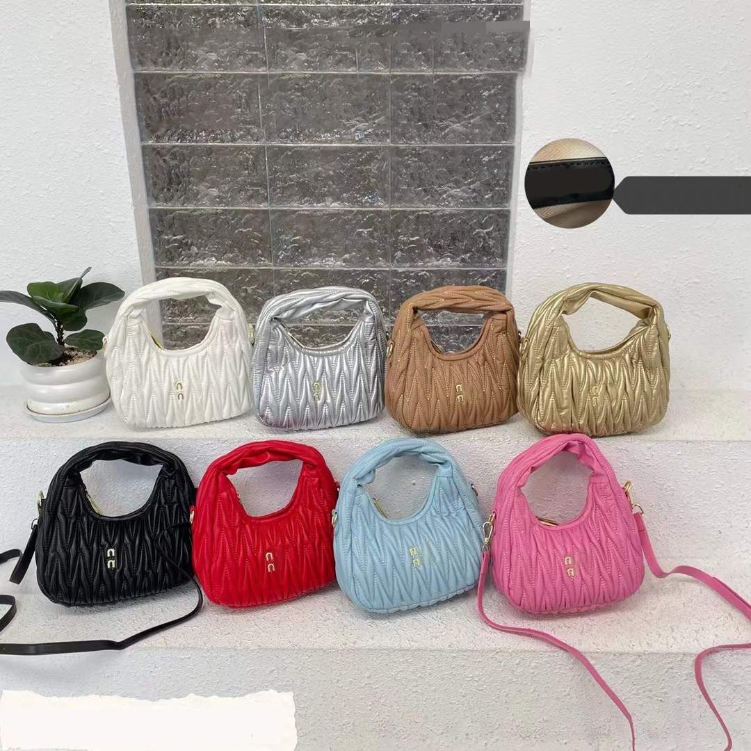 Designer bag makeup bag top Luxury Bag Womens Shoulder bag crossbody bag handbag Underarm bag wrist bag Pleated women Cloud bag French personality trend bags