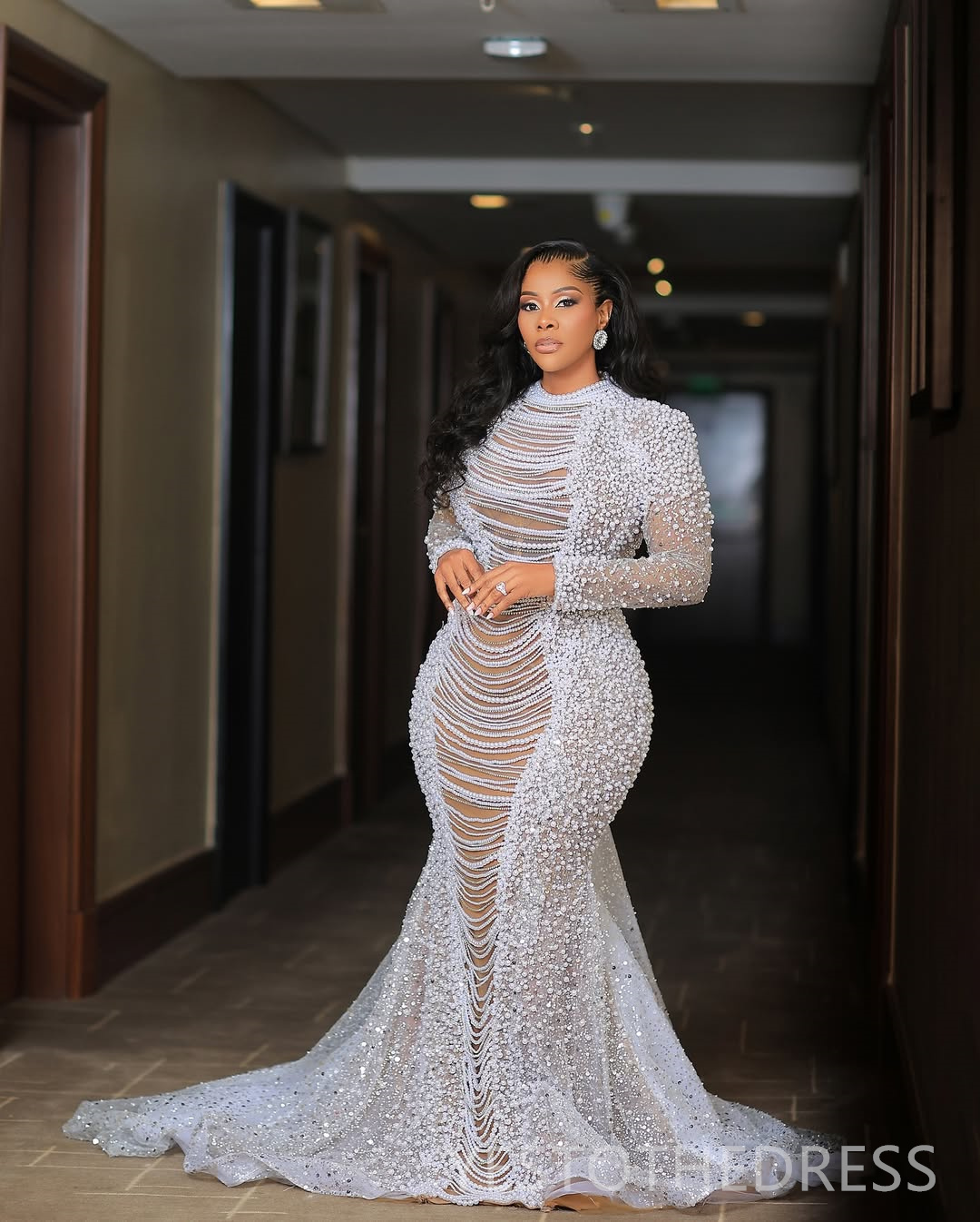 Arabic Aso Ebi Plus Size Ivory Wedding Dress 2025 Appliques Beaded Crystals Pearls Tiers Luxurious Bridal Gowns Dresses High Neck Rhinestones Wedding 