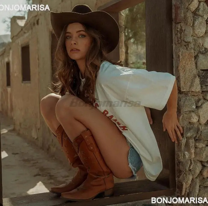 Women Western Boots Embroidered Fashion Chunky Heel Shoes Woman Star Slip On Cowboy Cowgirl Boots Black 250809