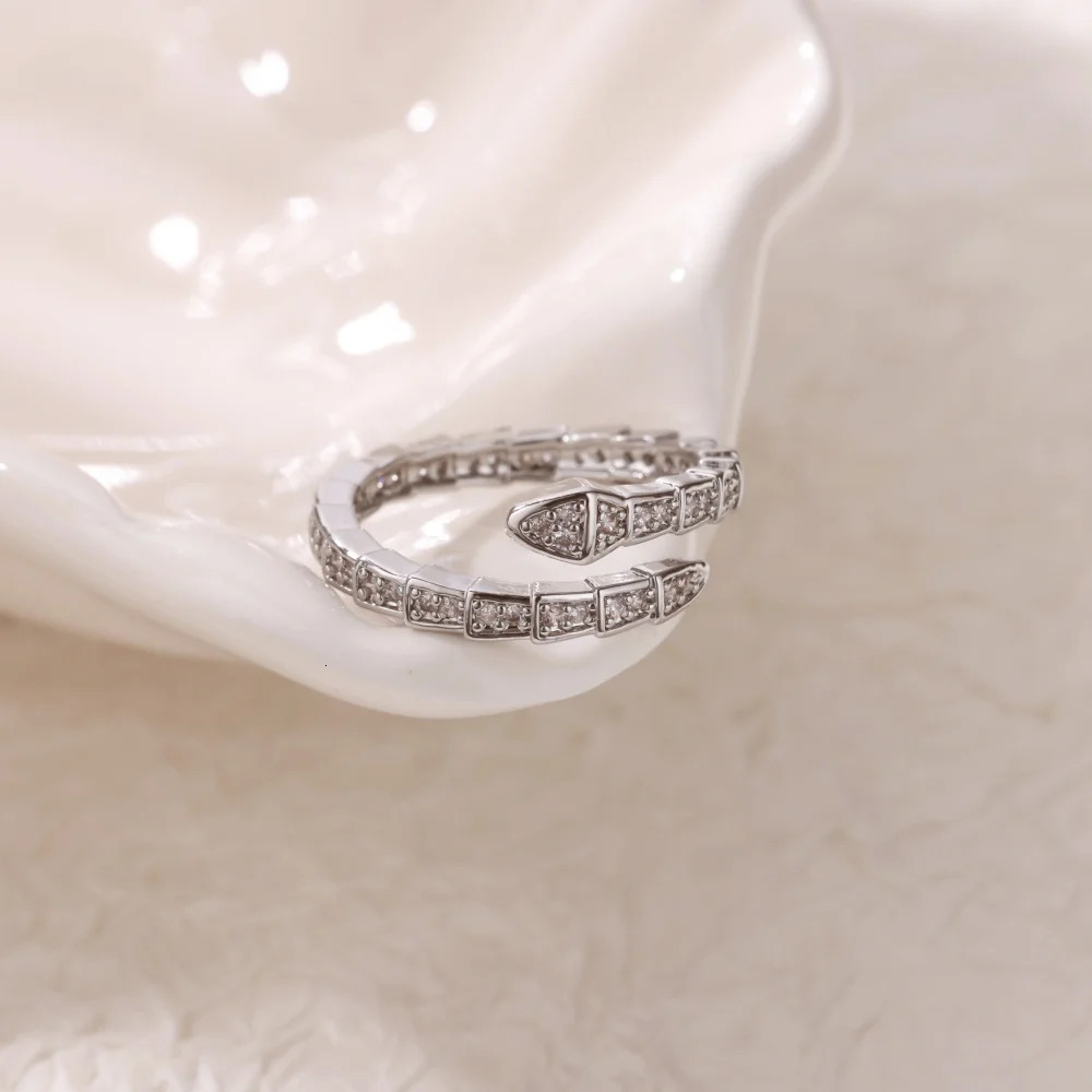 Rhinestone Zircon Snake Rings For Women Open Adjustable Snake Bone Finger Ring Wedding Fashionable Trendy Jewelry Gifts 250811