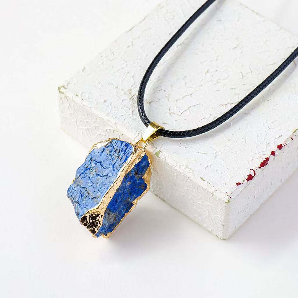 2025 New Arrival Natural Crystal Raw Stone Gold Plated Pendant Necklace Amethyst Rose Quartz Milky Yellow Crystal Irregular Raw Stone Decorative Chain