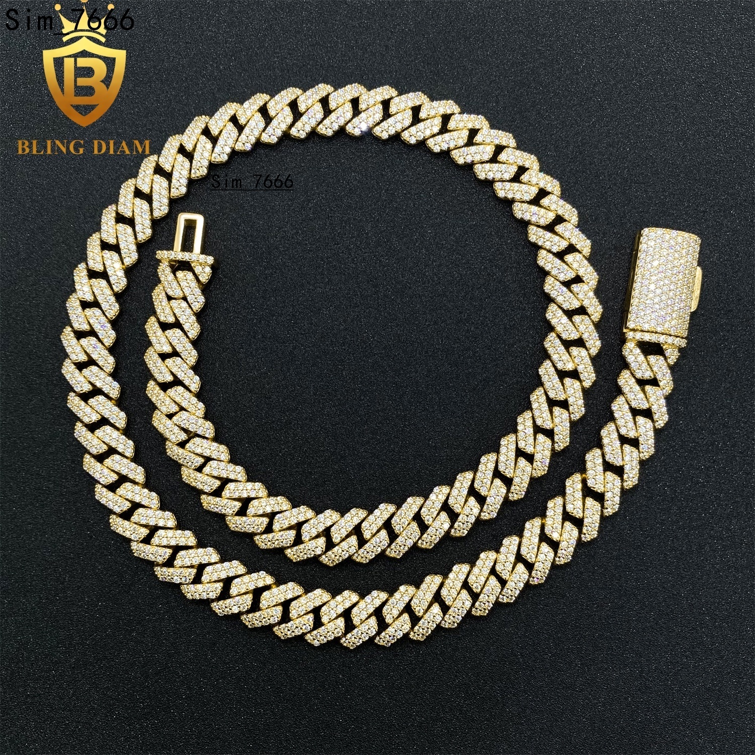Wholesale Prices 10MM VVS Moissanite Cuban Chain Necklace on a Unique and Stylish Accessory for Men