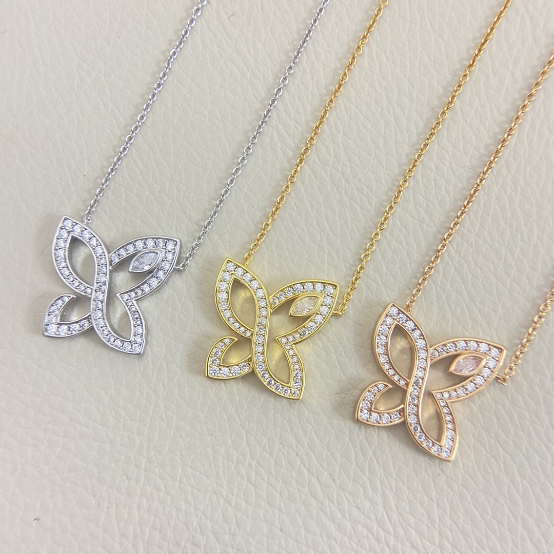 Pendant Necklaces High Version Designer Necklace New product Hw Butterfly Star Pendant Double Layer Clavicle Chain For Women Gift