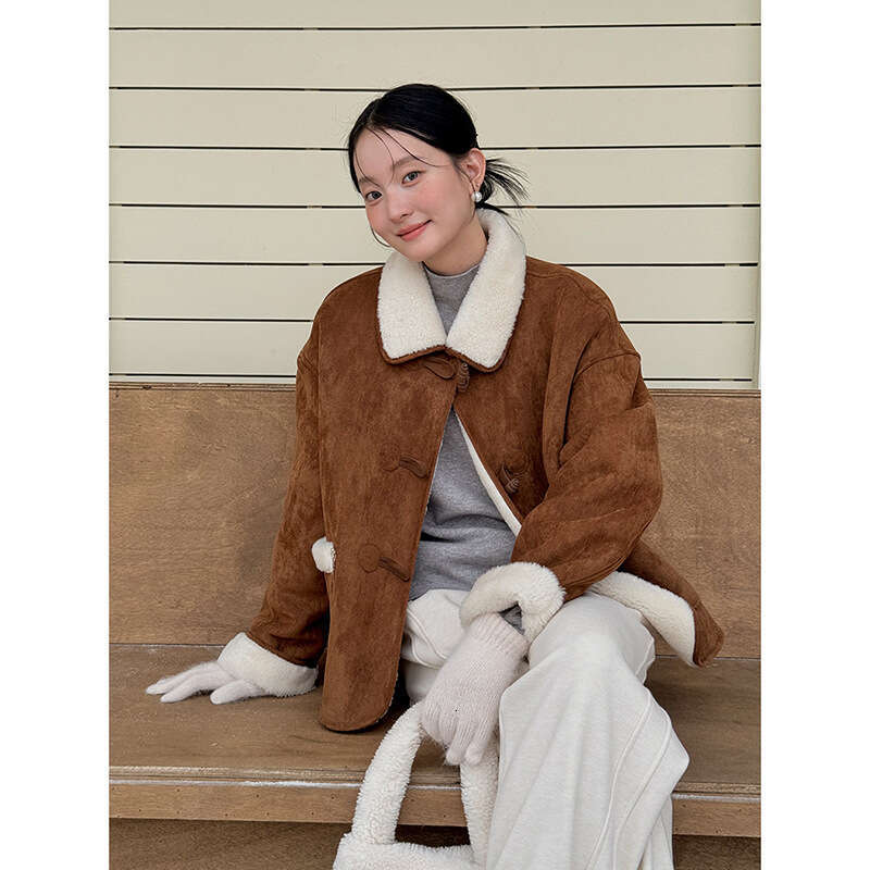 Retro imitation lamb fur coat, women's winter new fur one-piece top