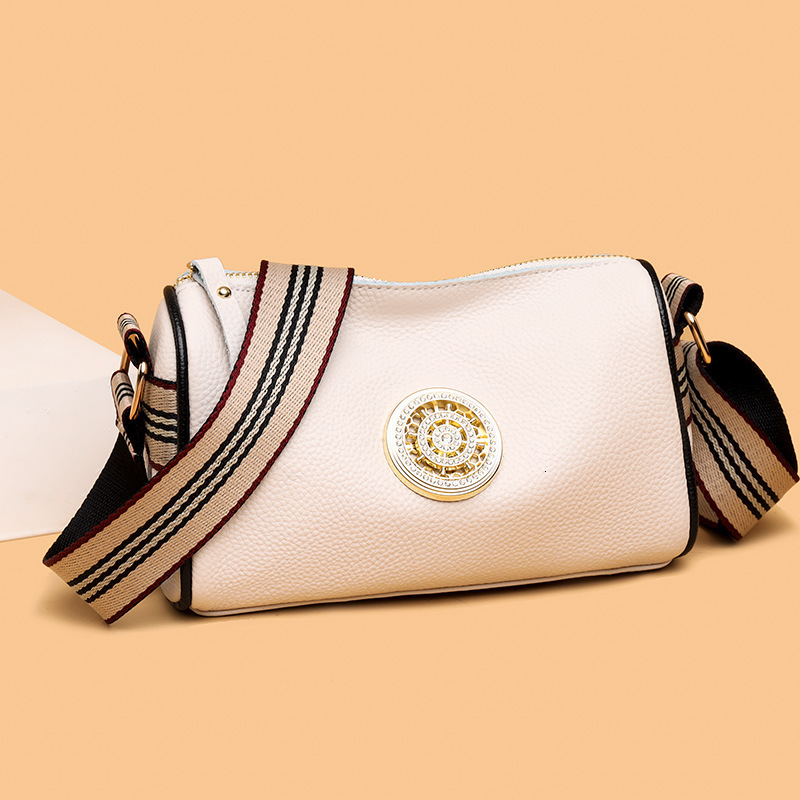 Autumn New Women's Shoulder Bag Leather New Fashion Shoulder Crossbody Bag Wide Shoulder Strap Women's Crossbody Bag Autumn New Designer Bag