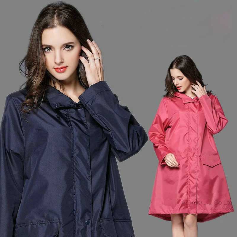 New Men Women Lightweight Hiking Rain Coat Poncho Waterproof Long Raincoat Adults Outdoor Breathable Biker Rain Rainwear Y250814