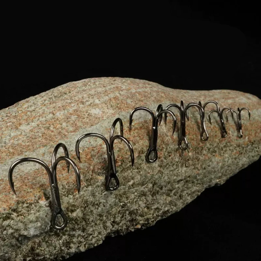 50pcsbox Mix Treble Fishing Hooks Kit Fishhook for Artificial Hard Bait Bass Trout Saltwater Triple 250807