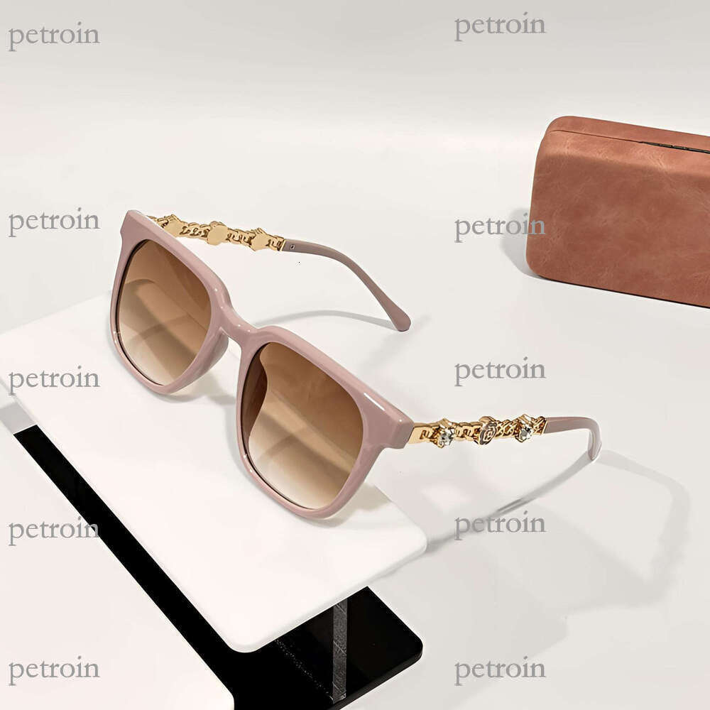 24 New Large Frame Chain with Rhinestones Personality Internet Celebrity Women's Sunglasses Fashion Trend Blue Light Blocking Non-Prescription Gl