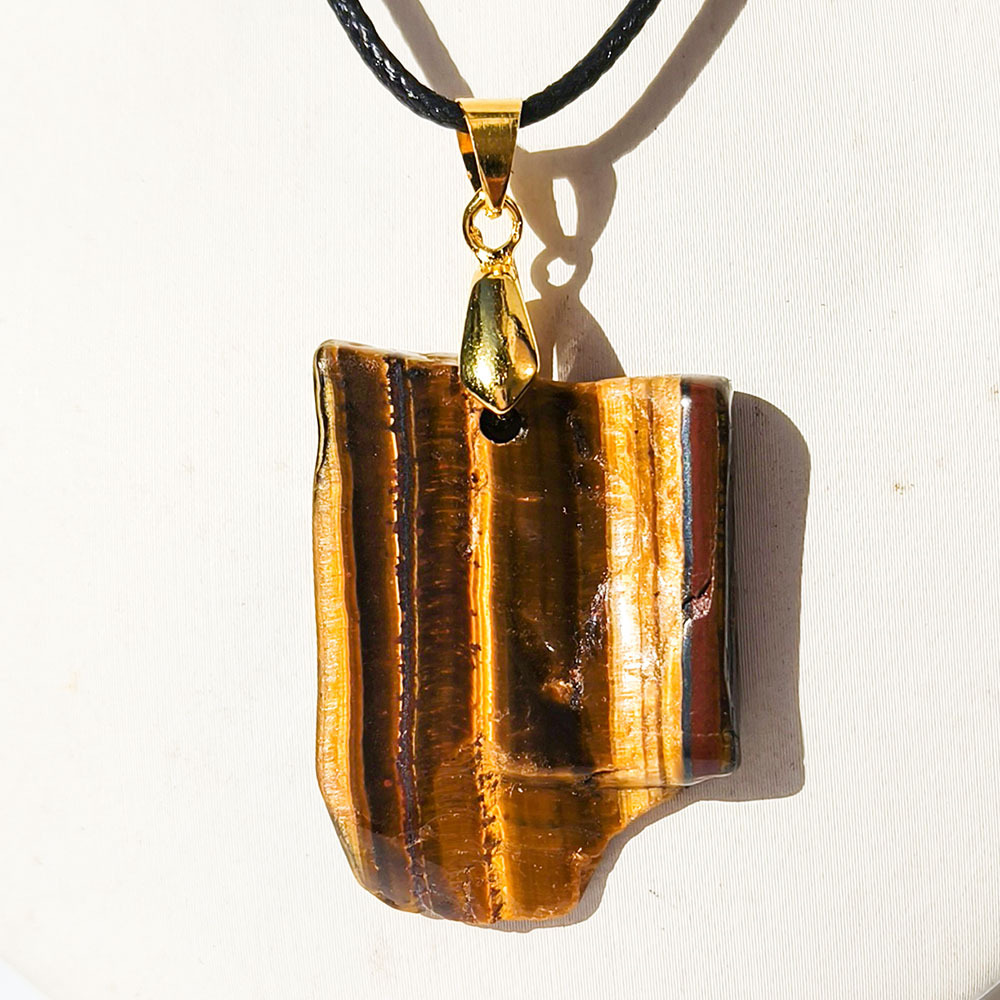 2025 New Arrival Natural Yellow Tiger Eye Raw Stone Slice Pendant Necklace Irregular Polished Gemstone Jewelry for Unique Style